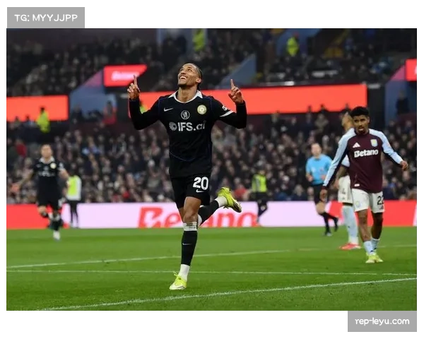 切尔西前锋佩德罗大腿不适 对阵布莱顿赛前待评估